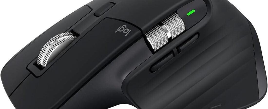 Logitech MX Master 3S Review (2025): Why It’s Still the King (Even vs. the Master 4)
